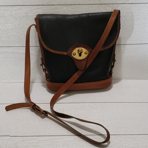 Dooney & Bourke Handbags - Vintage Dooney and Bourke black/brown pebble leather crossbody bag